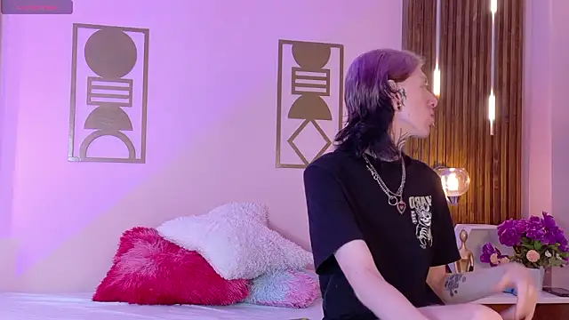 Hanna-Winchester online show from 02/11/26, 03:44