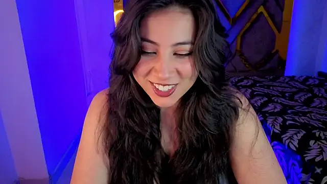 Luvienne online show from 04/06/26, 08:43