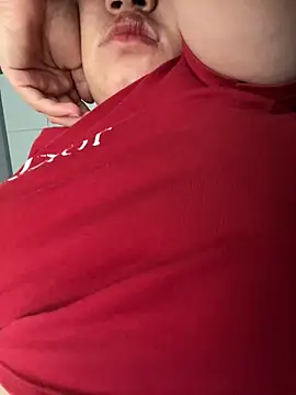 Snapshot of Puka2001 chatting on 04/06/26, 08:04 Puka2001 online show from 04/06/26, 08:04