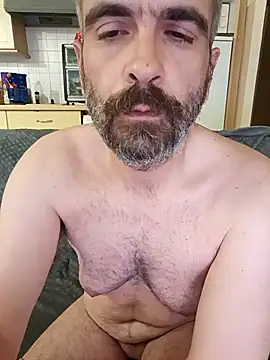 Snapshot of bidelyon chatting on 04/19/26, 06:43 bidelyon online show from 04/19/26, 06:43