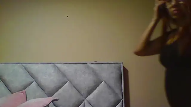 camila star10 online show from 03/06/26, 01:57