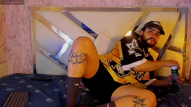 Benny and Mark online show from 02/05/26, 04:06