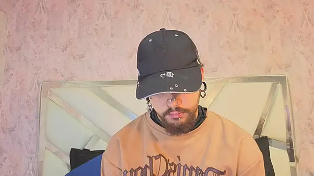 Snapshot of Benny_and_Mark chatting on 03/29/26, 04:12 Benny and Mark online show from 03/29/26, 04:12