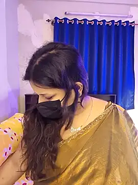 Snapshot of noty_girl2 chatting on 04/15/26, 02:13 noty girl2 online show from 04/15/26, 02:13