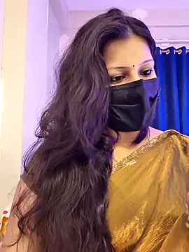 Snapshot of noty_girl2 chatting on 04/17/26, 04:43 noty girl2 online show from 04/17/26, 04:43