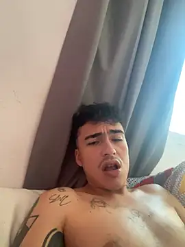 vanilla Kush online show from 04/12/26, 03:39