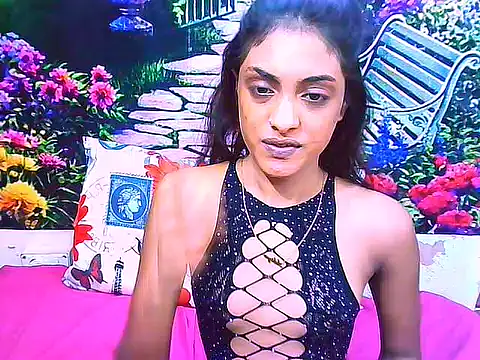 Snapshot of IndianPretty14u2Luv chatting on 05/19/26, 06:14 IndianPretty14u2Luv online show from 05/19/26, 06:14