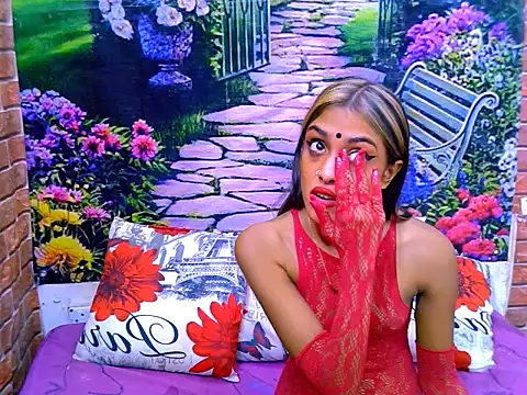 Snapshot of IndianPretty14u2Luv chatting on 07/09/26, 07:51 IndianPretty14u2Luv online show from 07/09/26, 07:51
