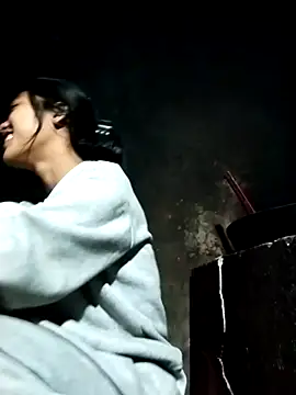 Hoa-tuylip online show from 02/19/26, 10:28