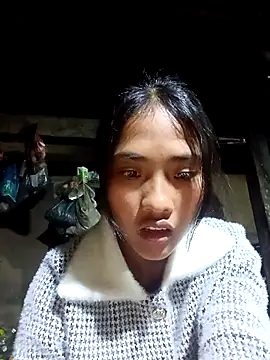 Hoa-tuylip online show from 03/19/26, 04:00