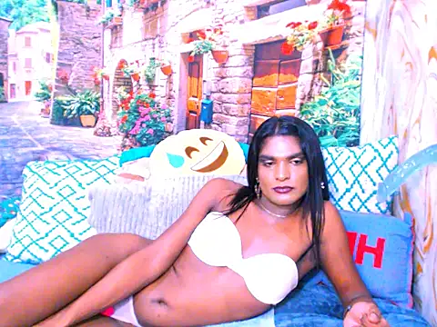 Snapshot of spicybarbie chatting on 02/09/26, 07:01 spicybarbie online show from 02/09/26, 07:01