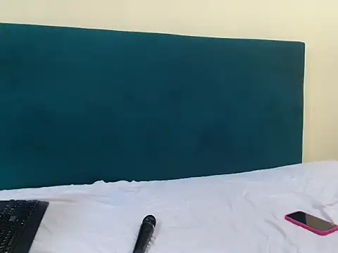 FreakyMelanin18 online show from 02/07/26, 07:28