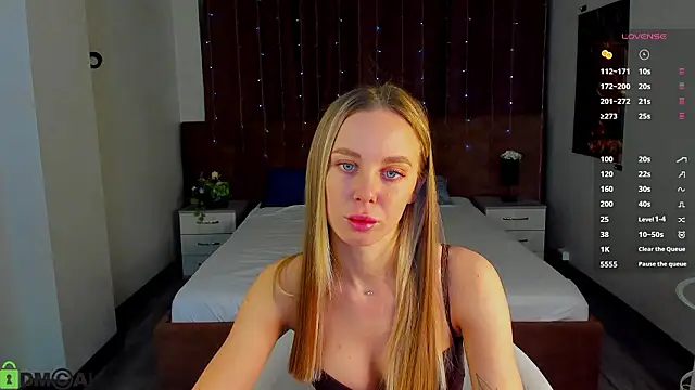 Tesssa Young online show from 03/30/26, 12:55