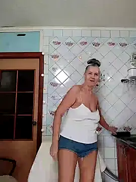 lukerya online show from 02/15/26, 05:37