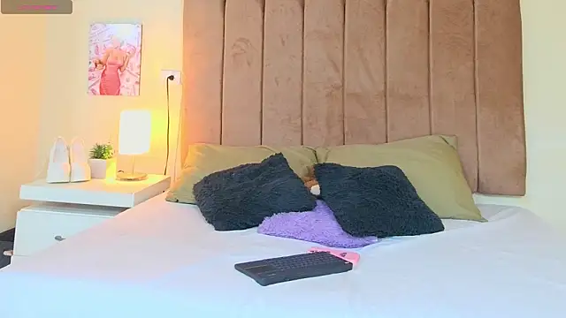 Snapshot of LANA_LARSEN chatting on 03/25/26, 11:38 LANA LARSEN online show from 03/25/26, 11:38