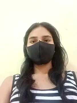 Snapshot of Mahira-- chatting on 05/14/26, 04:52 Mahira-- online show from 05/14/26, 04:52