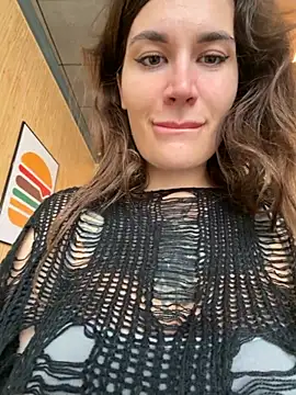 TattooGirlAlia online show from 10/23/25, 07:29