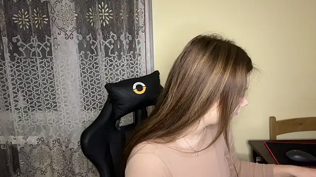 Snapshot of SoftIris_ chatting on 02/21/26, 10:55 SoftIris online show from 02/21/26, 10:55