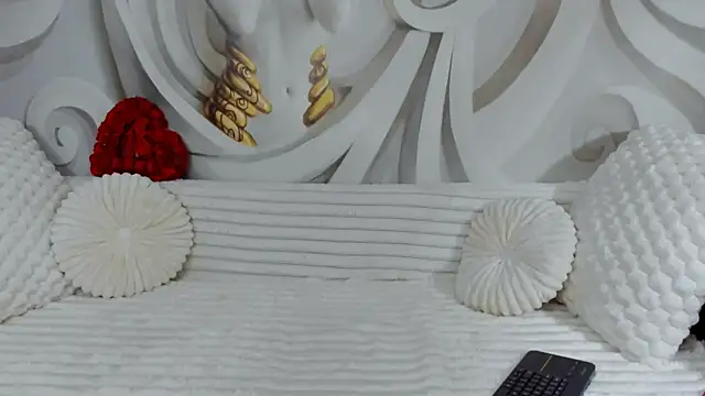 Snapshot of JessicaLee25 chatting on 03/13/26, 09:21 JessicaLee25 online show from 03/13/26, 09:21