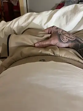 Snapshot of nolimits66 chatting on 03/03/26, 02:23 nolimits66 online show from 03/03/26, 02:23