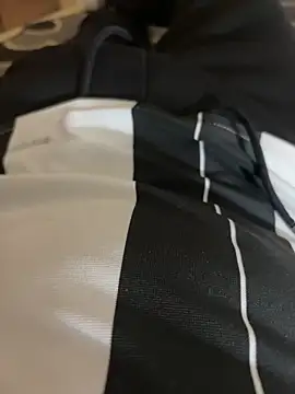 Snapshot of nolimits66 chatting on 03/06/26, 02:13 nolimits66 online show from 03/06/26, 02:13