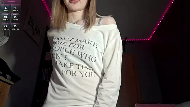 Snapshot of ChongTreece chatting on 04/04/26, 01:08 ChongTreece online show from 04/04/26, 01:08