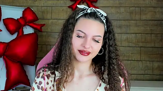 Snapshot of AliceVersal chatting on 02/12/26, 04:29 AliceVersal online show from 02/12/26, 04:29