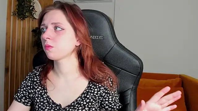 FreyaVey online show from 02/06/26, 05:23