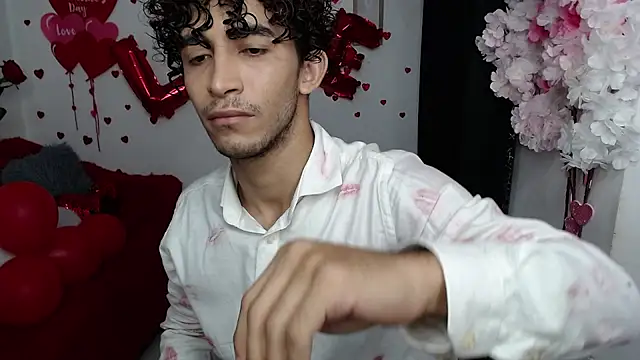 Snapshot of Caius_fox chatting on 02/14/26, 11:18 Caius fox online show from 02/14/26, 11:18