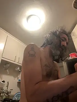 Snapshot of DaddyScorpio78 chatting on 03/31/26, 11:10 DaddyScorpio78 online show from 03/31/26, 11:10