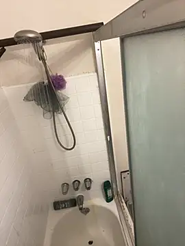 Snapshot of DaddyScorpio78 chatting on 04/05/26, 07:05 DaddyScorpio78 online show from 04/05/26, 07:05