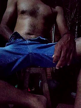 Snapshot of negrim10 chatting on 02/06/26, 02:27 negrim10 online show from 02/06/26, 02:27