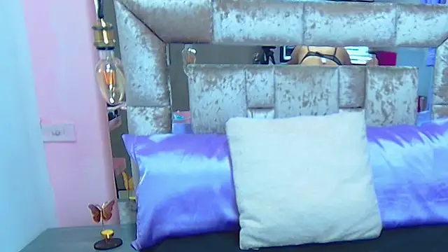 Snapshot of thyara_noa chatting on 02/07/26, 07:28 thyara noa online show from 02/07/26, 07:28