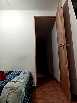 luna pinky online show from 02/09/26, 06:34