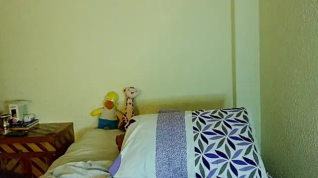 Snapshot of cloud_of_cotton chatting on 02/14/26, 06:48 cloud of cotton online show from 02/14/26, 06:48