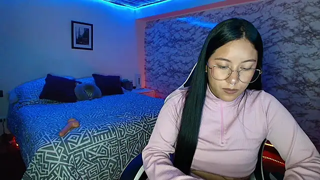 Camila IRoose online show from 02/27/26, 10:10