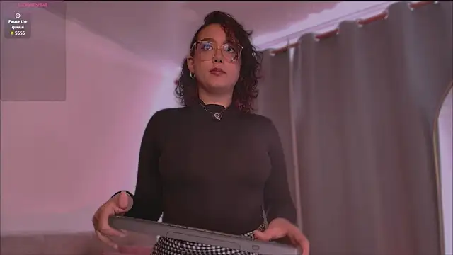 kittysophie  online show from 03/27/26, 03:23