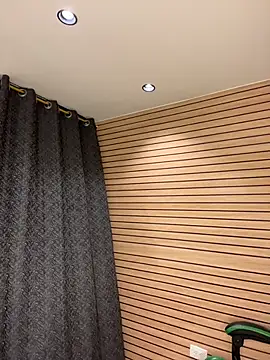 TheBatMansion online show from 03/31/26, 04:02