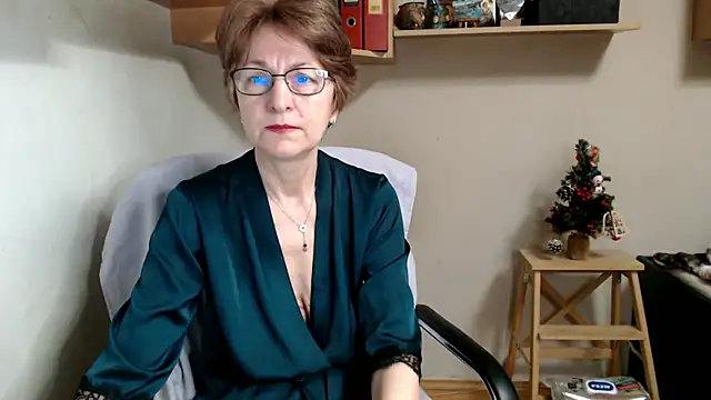 katemodel online show from 01/11/26, 06:51