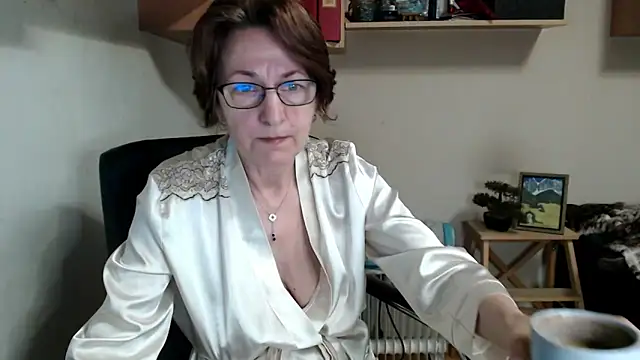 Snapshot of katemodel chatting on 05/07/26, 06:19 katemodel online show from 05/07/26, 06:19
