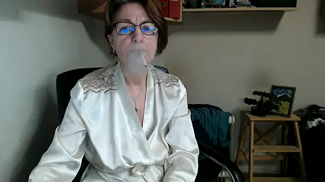 Snapshot of katemodel chatting on 05/28/26, 06:10 katemodel online show from 05/28/26, 06:10