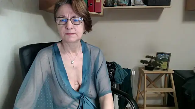Snapshot of katemodel chatting on 05/30/26, 06:54 katemodel online show from 05/30/26, 06:54