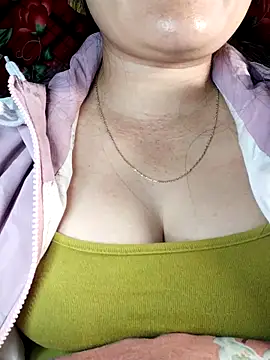 Reina Fcup01 online show from 02/04/26, 01:06