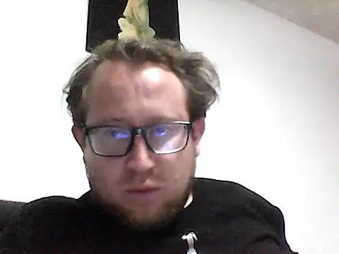 Snapshot of Ecuhot8976 chatting on 02/10/26, 03:54 Ecuhot8976 online show from 02/10/26, 03:54