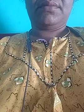 Snapshot of TamilSembaruthi143 chatting on 02/19/26, 04:52 TamilSembaruthi143 online show from 02/19/26, 04:52