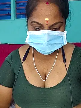 Snapshot of TamilSembaruthi143 chatting on 03/01/26, 03:58 TamilSembaruthi143 online show from 03/01/26, 03:58