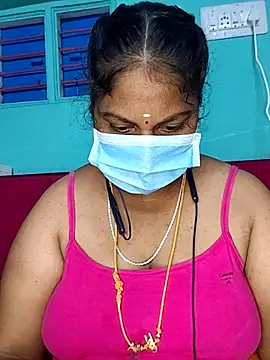 Snapshot of TamilSembaruthi143 chatting on 04/08/26, 08:09 TamilSembaruthi143 online show from 04/08/26, 08:09