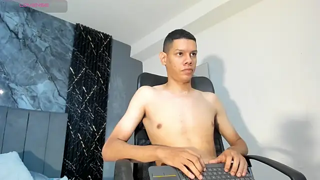 milo cruz  online show from 02/14/26, 08:11