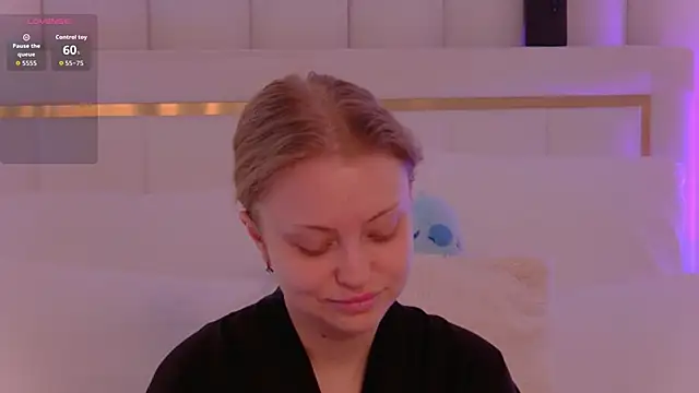 MollyHilton online show from 02/17/26, 06:03