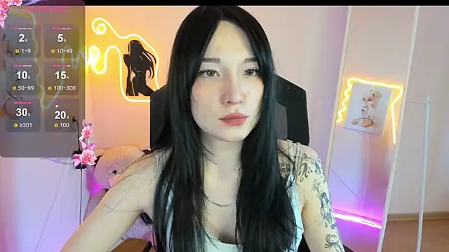 Snapshot of AliceeinWonderlanddd chatting on 03/23/26, 10:08 AliceeinWonderlanddd online show from 03/23/26, 10:08